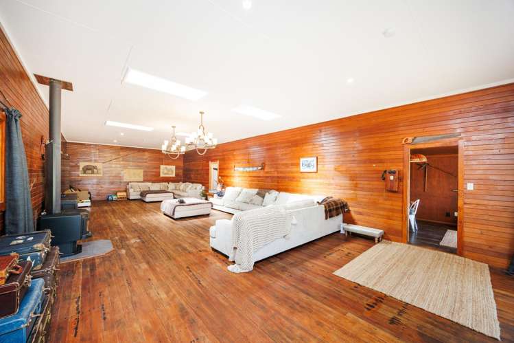 359 Newbury Line Newbury_13