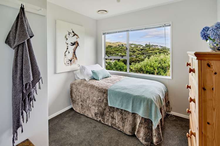 18 Te Pari Pari Road Pukerua Bay_14