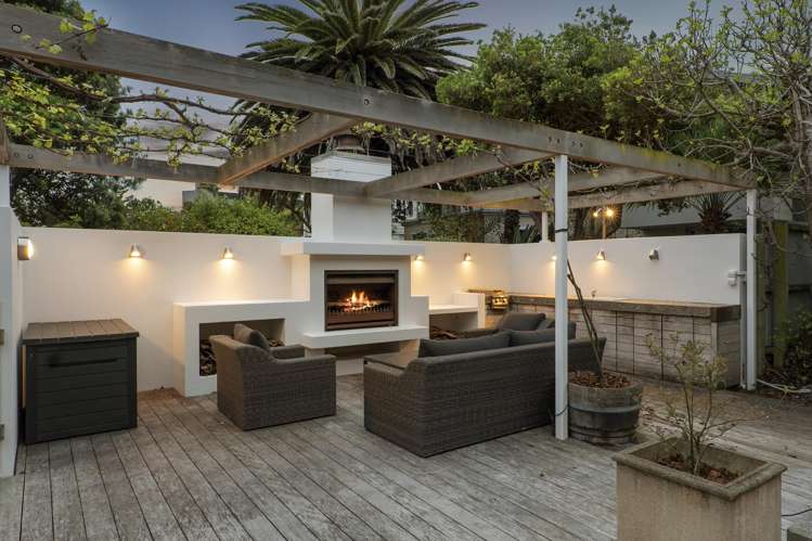 2 Burgess Street Sumner_34