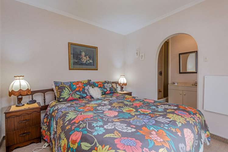 17 Moyne Avenue Milson_11