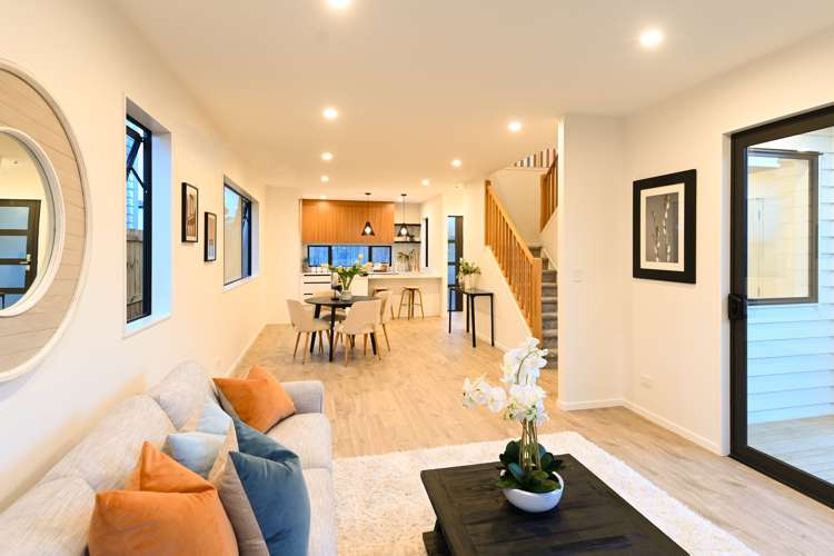 4b Ropata Avenue Point England_25