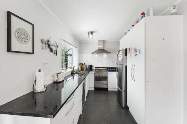 65 Hassan Drive Massey_1