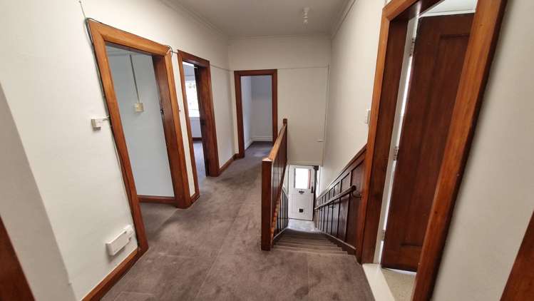 4/121 Hill Street Thorndon_8