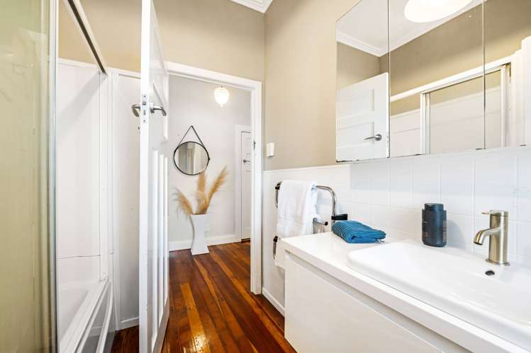 9 Warrington Road Remuera_21