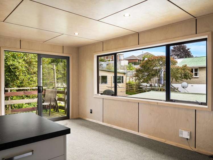 E/4 Longwood Avenue Mornington_8