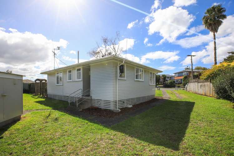 17 Davies Street Paeroa_12