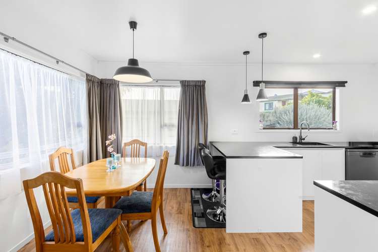 22 Rodney Street Nawton_3