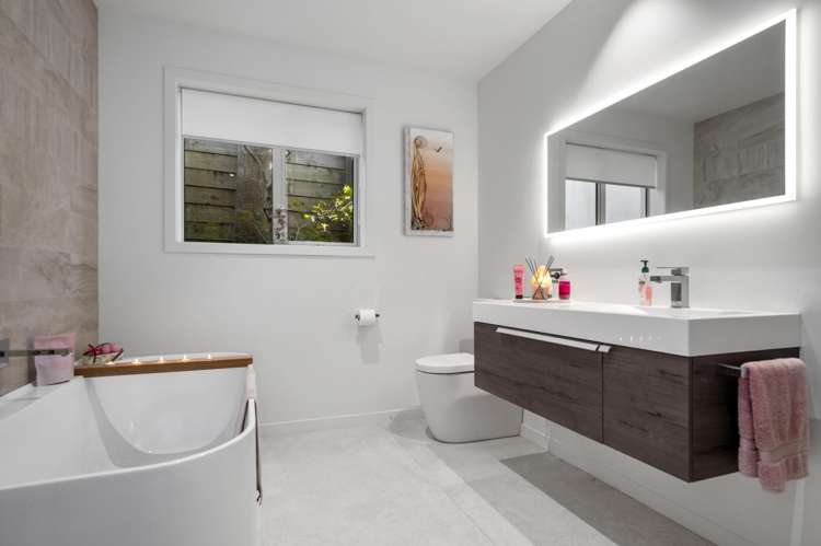 7 Sereno Vista Bellevue_15