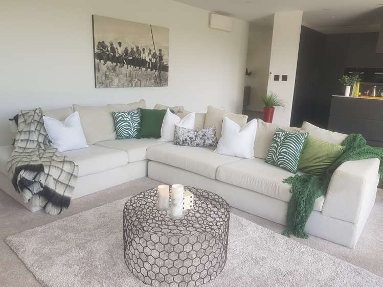 15 Laly Haddon Place Matakana_18