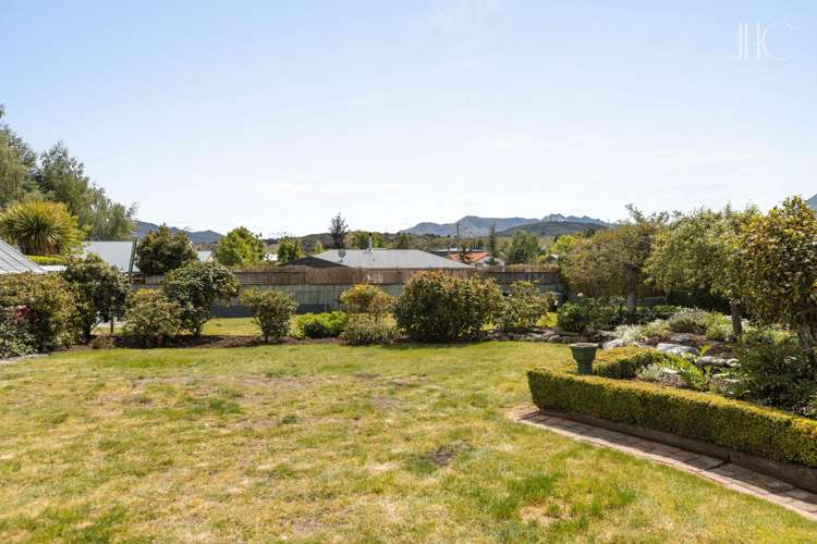 18 Wairau Road Albert Town_22