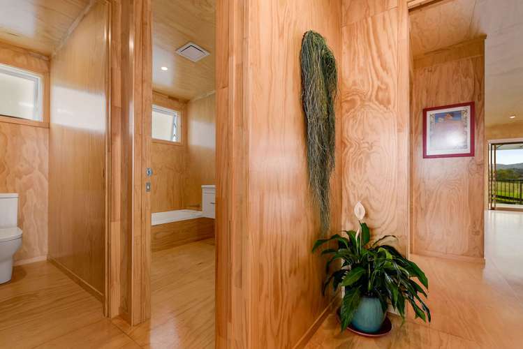 19 Laly Haddon Place Matakana_17