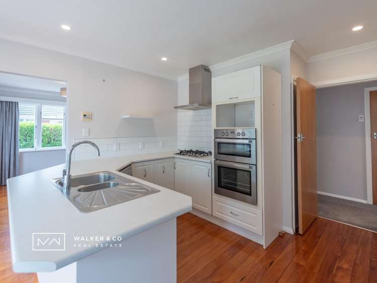 5 Iris Grove Trentham_8