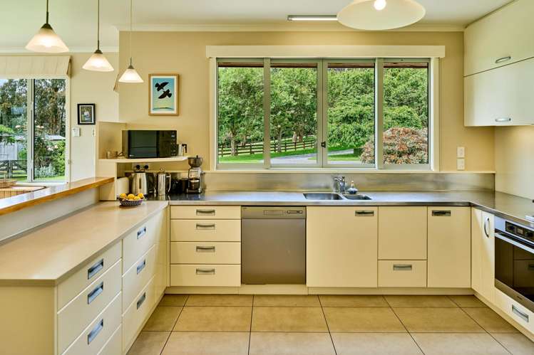 92 Kaitawa Road Te Horo_14