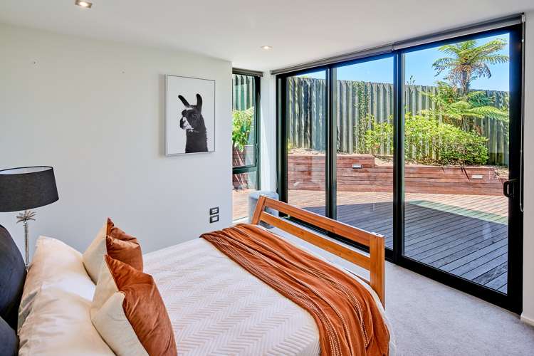 24d Mandalay Terrace Khandallah_11