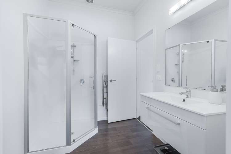 2/6 Dyer Street Whitiora_12