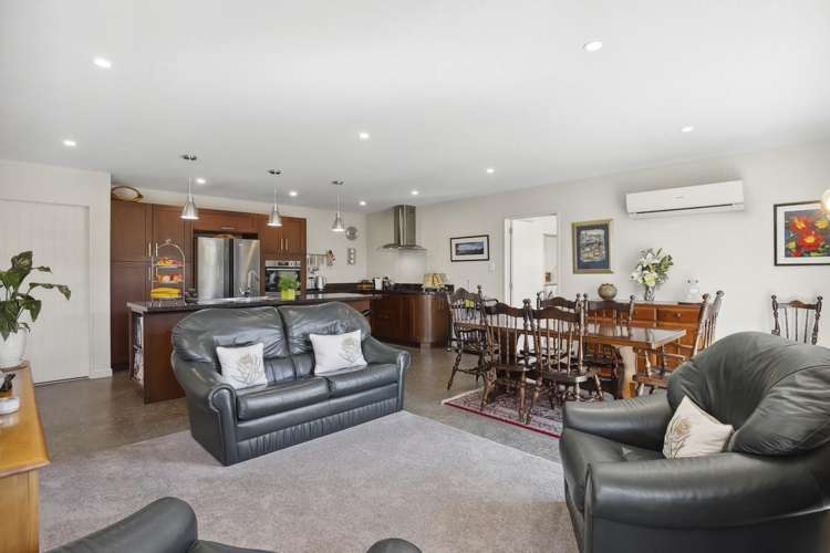 17 Awa Toru Drive Fairfield_7