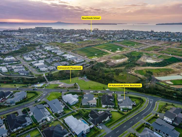 39 Kahawairahi Drive Beachlands_24