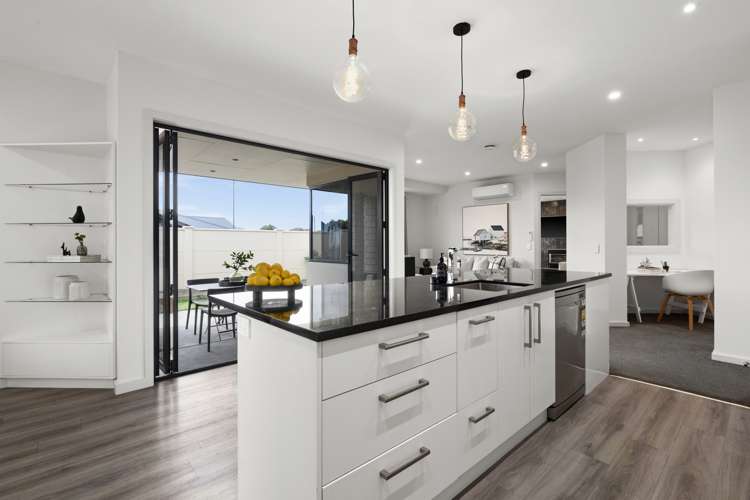 7 Rotoiti Way Poraiti_8