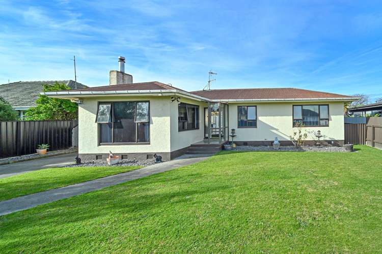11 Lodge Road_0