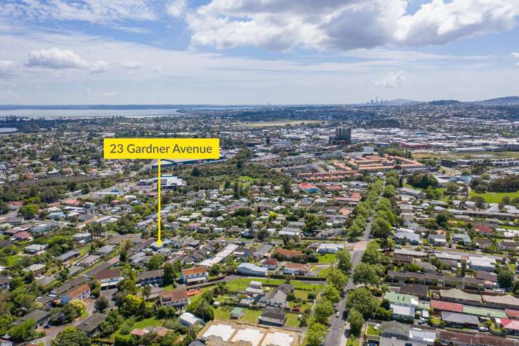 23 Gardner Avenue New Lynn_20