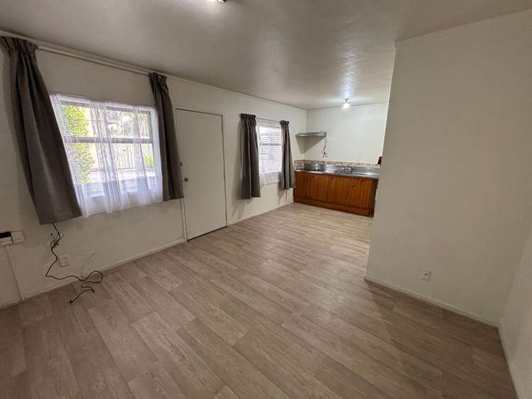 2/226 Green Lane West Epsom_8