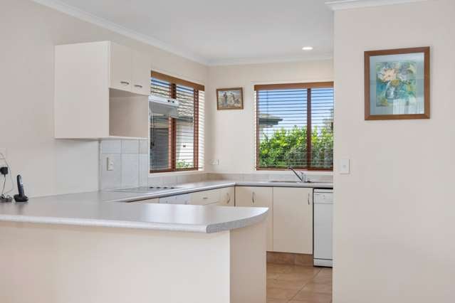 4/8 Cheyne Road Pyes Pa_1