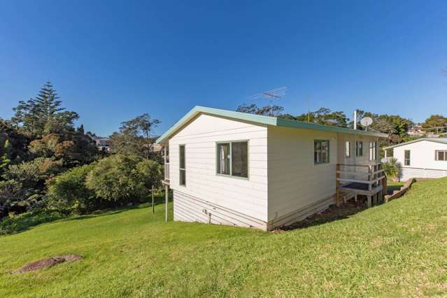 85b Fairclough Road Beach Haven_1