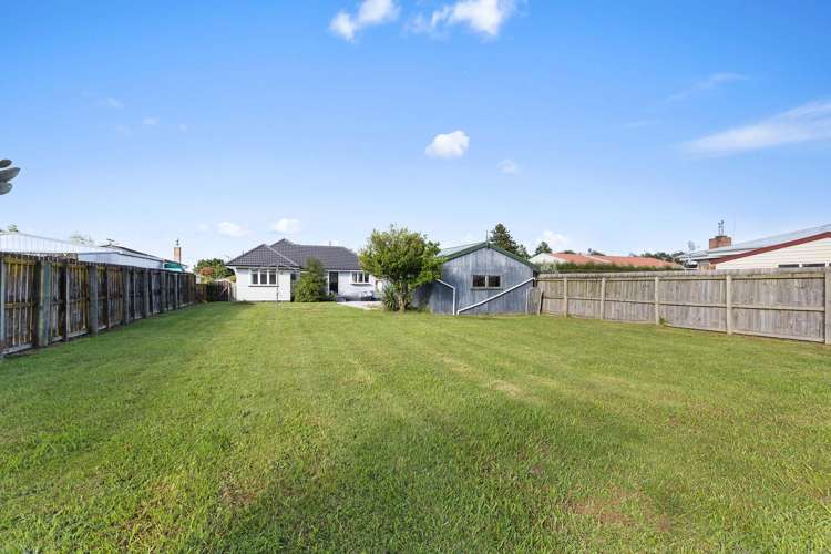 2 Clarke Avenue Te Aroha_14