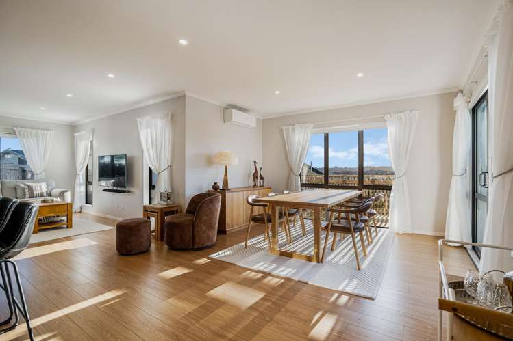 25 Whale Bay Rise Gulf Harbour_16