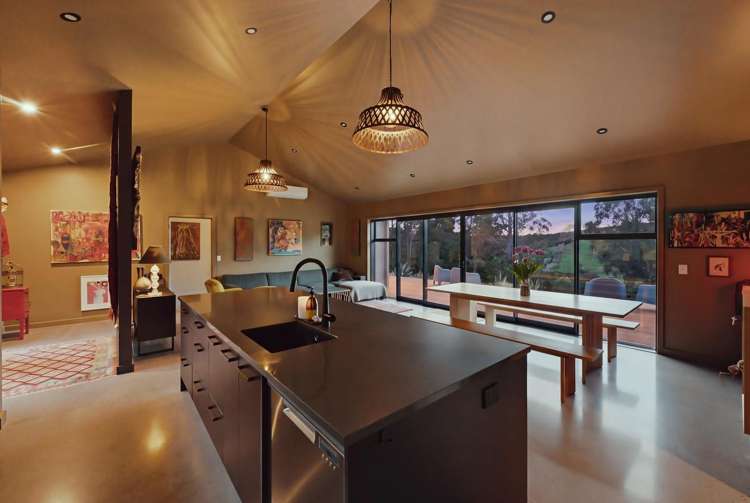 296A Surrey Hill Road_2