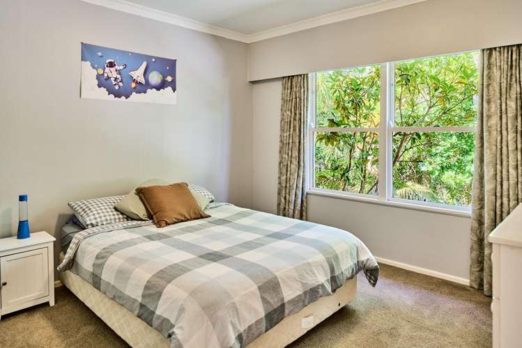 13 St Edmund Crescent Tawa_13