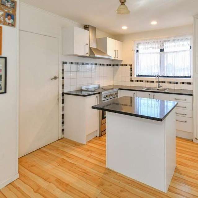 21 Julian Place Otara_3