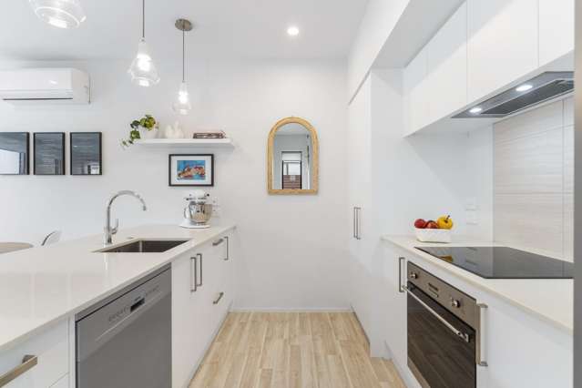 13 Gateway Avenue Beachlands_3