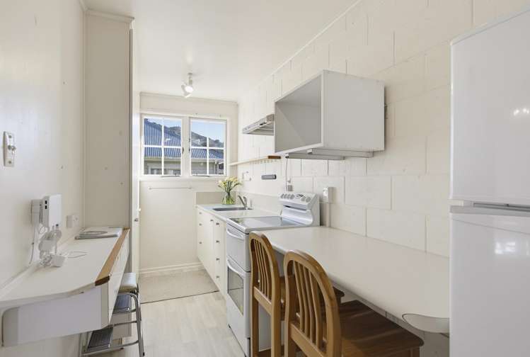 12A/300 Karori Road_3