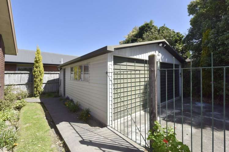 2/16B Ward Street Addington_5