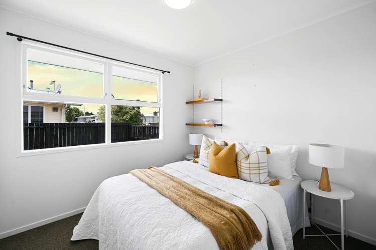 10 Pamela Place Deanwell_13