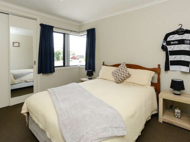 19 Tasman Drive Poraiti_16