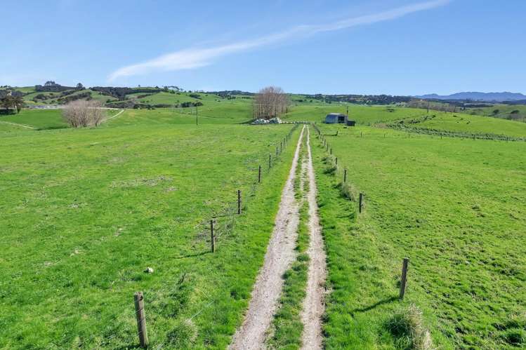 144 Poyner Road Matakohe_16