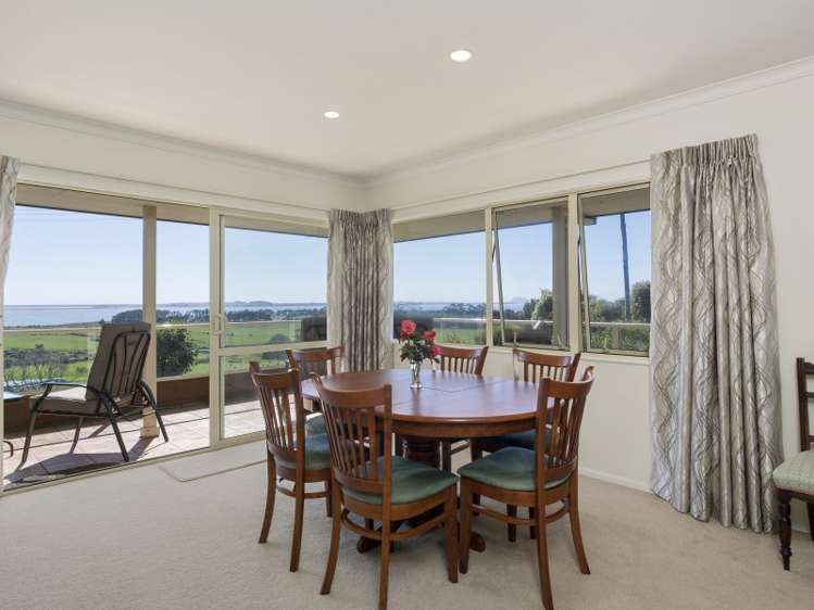 147 Morton Road Aongatete_12