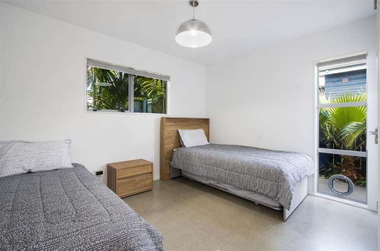 17 Surfers Avenue Waihi Beach_14