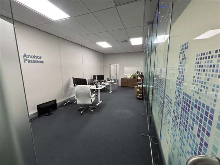 3/1 Bishop Dunn Place Botany Downs_8