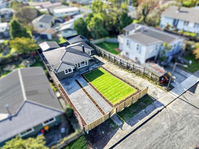 OWNER NEEDS SOLD!
