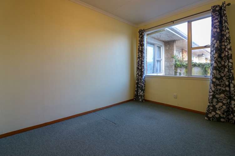 1/84 Linton Street West End_5