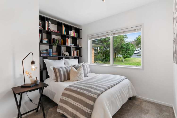 11 Theodora Place Mairangi Bay_13