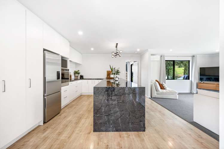 11 Riverboat Lane Helensville_3
