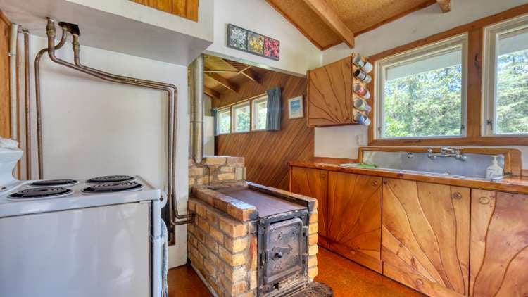 605 Takahue Road Takahue_10