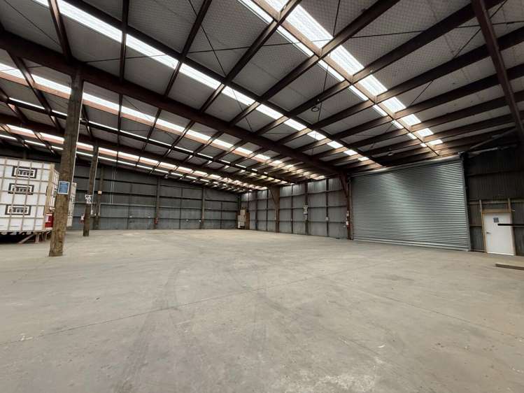 156E Main road Kumeu_4