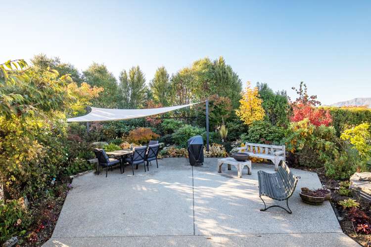 8 Grierson Lane Albert Town_11