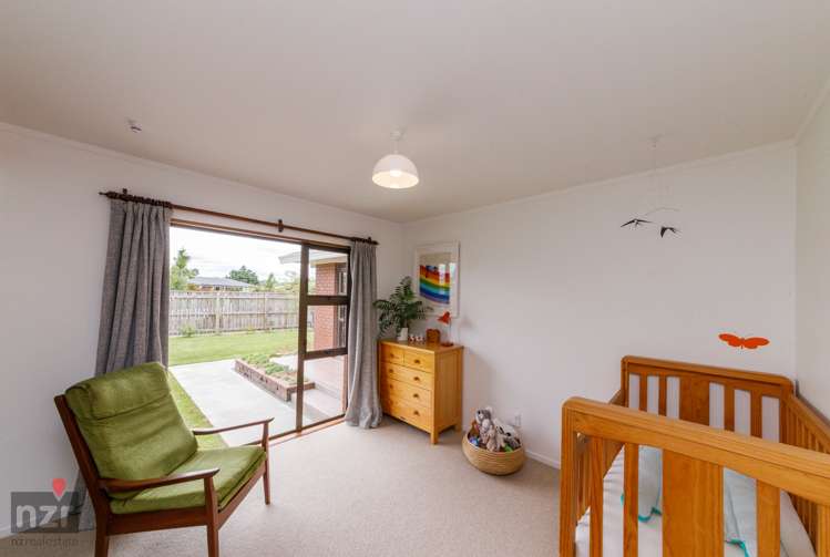 14 Sandstrom Grove Feilding_8