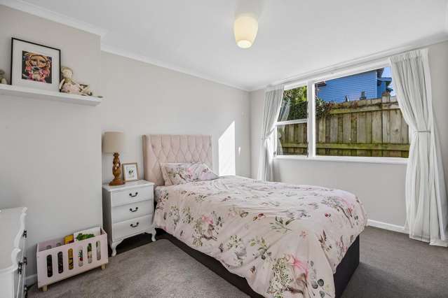 11 Hazel Avenue Caversham_4